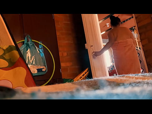 ❤️ Mamang kuring nuturkeun kuring kana pancuran, anjeunna bangsat kuring bari kuring mandi. ❌ video porno dina su.com-pornzog.ru ﹏